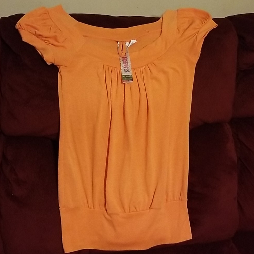 Orange top